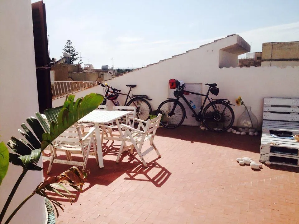 Bed & Breakfast La Terrazza Sul Mar Mediterraneo Marinella di Selinunte
